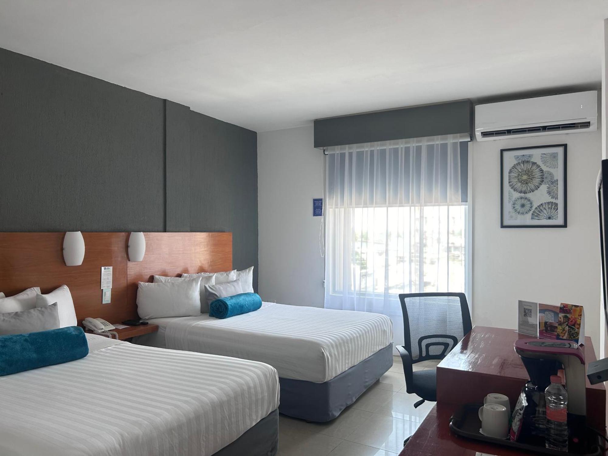 Hotel Gran Minatitlan Plaza Exterior photo